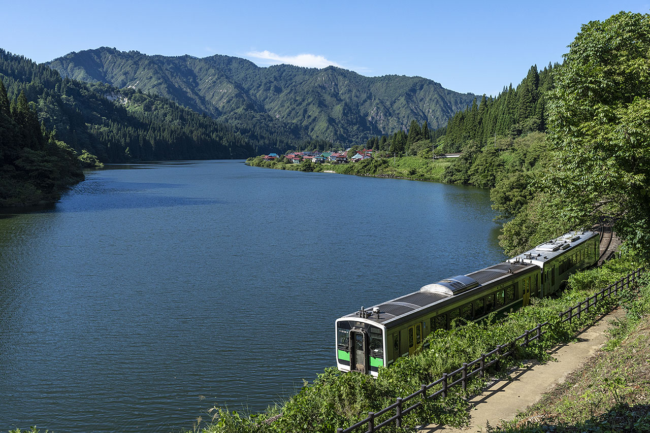 ２つの人気列車に乗車！SLばんえつ物語と只見線