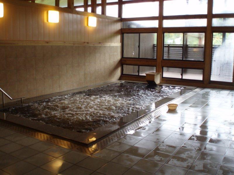 柏崎２つの庭園めぐりとじょんのび温泉