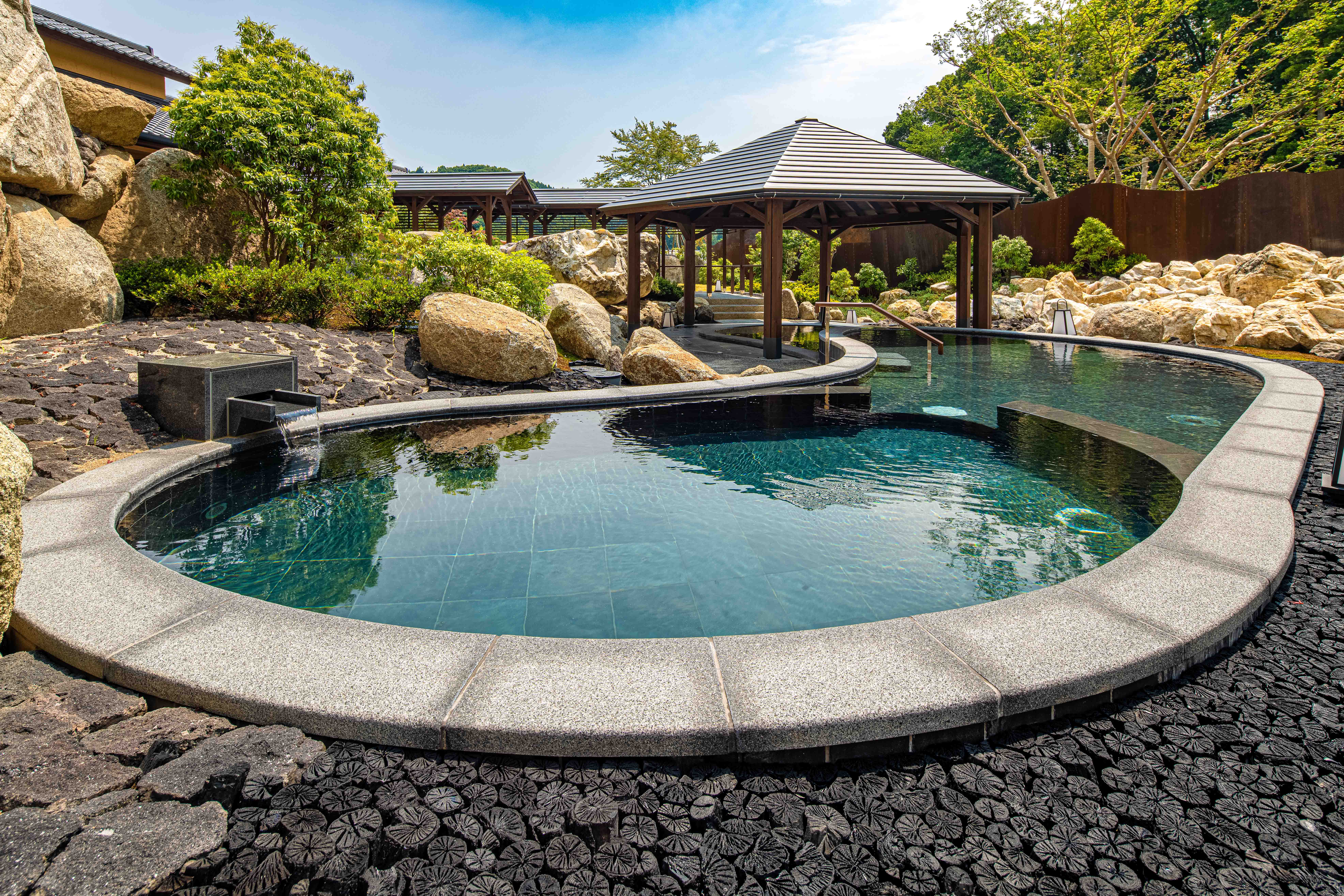 秋彩のふくしま　母畑温泉　八幡屋