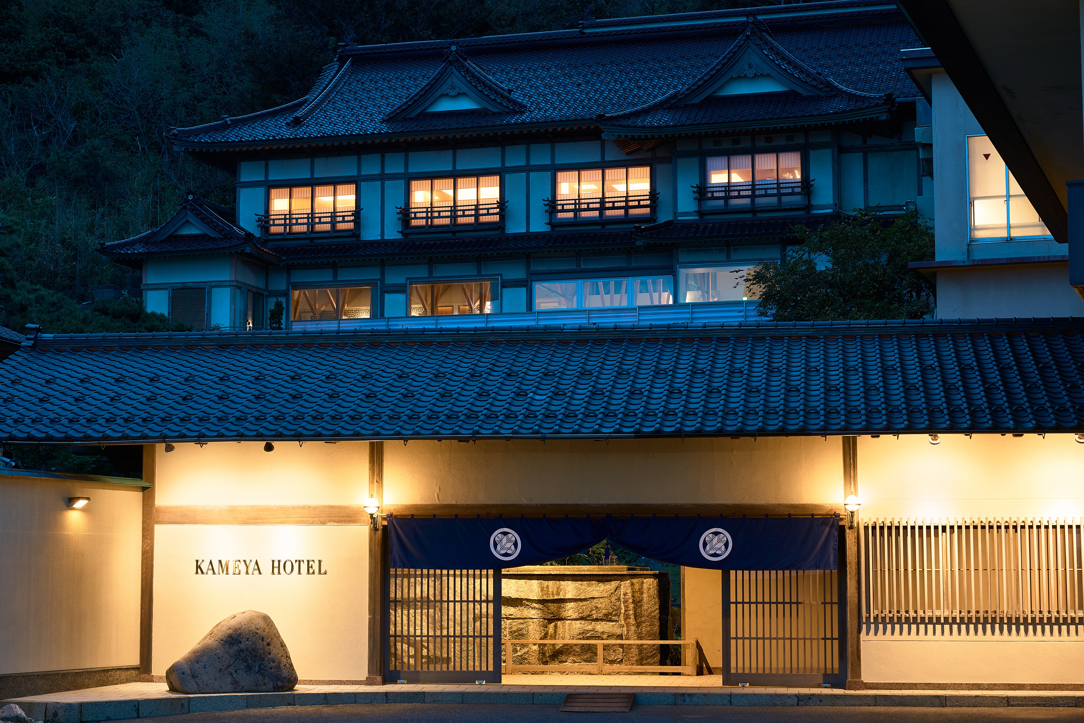 極上の美食宿　湯野浜温泉KAMEYA HOTEL